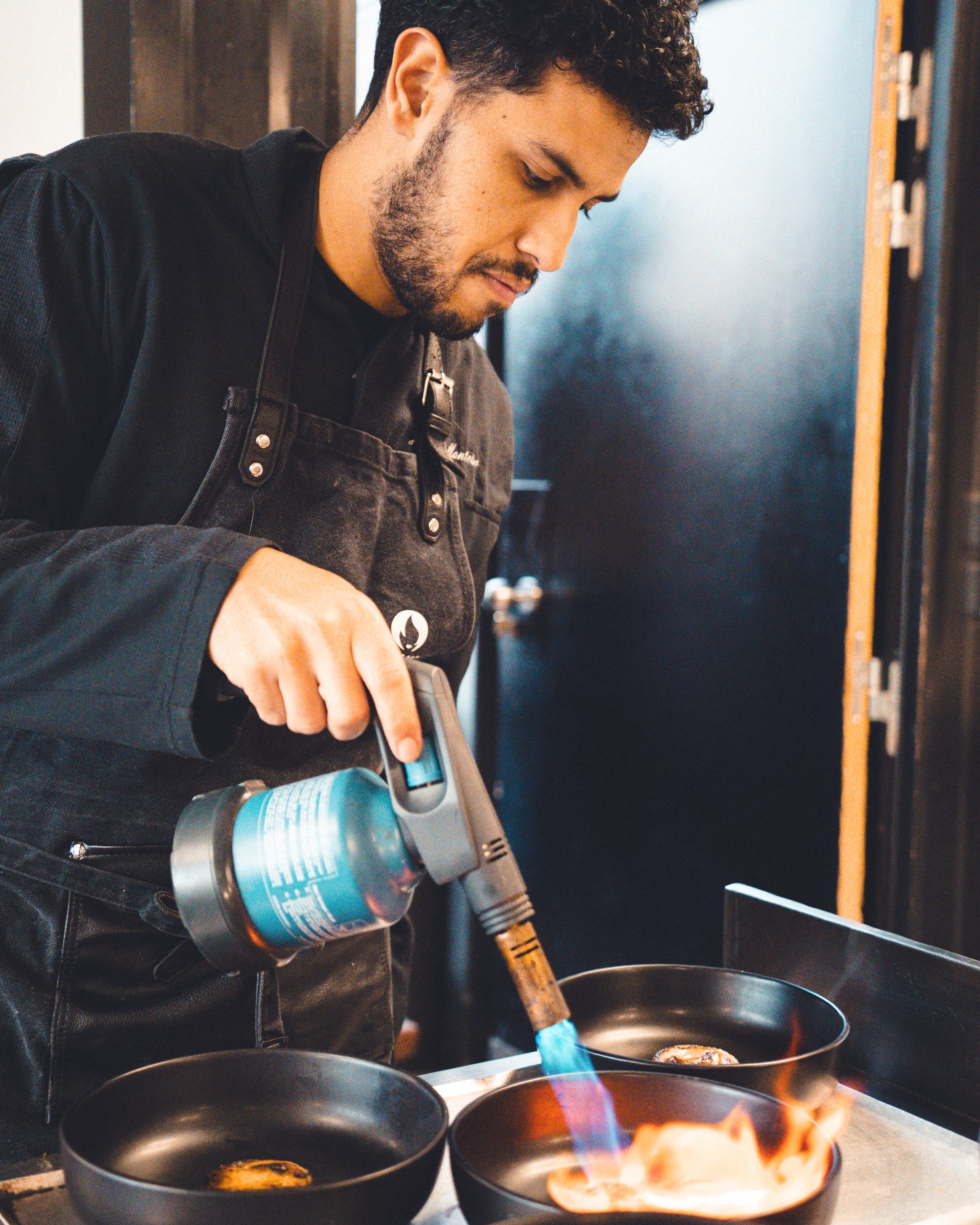 Traiteur événementiel à Paris et en Île-de-France, Monsieur Sens, cuisine sur mesure d’inspiration méditerranéenne