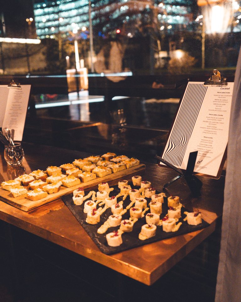 Traiteur événementiel à Paris et en Île-de-France, Monsieur Sens, cuisine sur mesure d’inspiration méditerranéenne